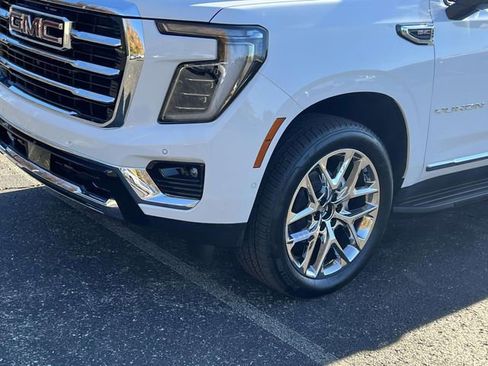 New 2026 GMC Yukon XL Elevation image 9