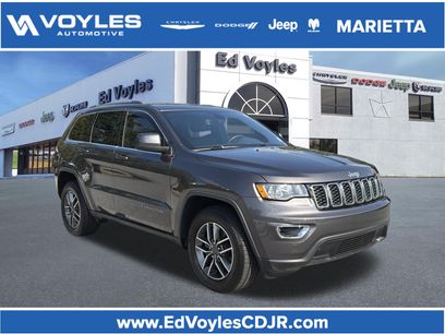 Used 2019 Jeep Grand Cherokee Laredo w/ Laredo X Package