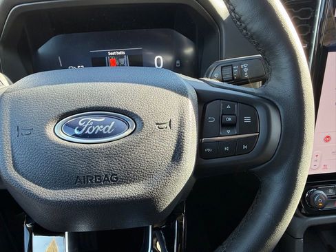 New 2025 Ford Ranger Lariat w/ FX4 Off-Road Package image 24