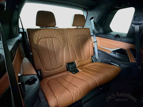 Used 2024 BMW X7 M60i w/ Executive Package AWD/4WD image 33