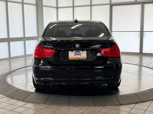 Used 2011 BMW 328i xDrive Sedan AWD/4WD image 6