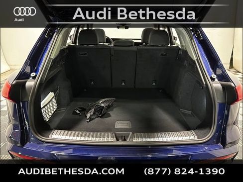 Certified 2025 Audi Q5 Premium w/ Convenience Package AWD/4WD image 10