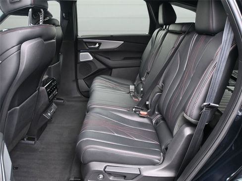 Used 2026 Acura MDX A-Spec image 11