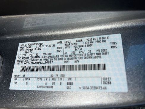 Used 2023 Lincoln Corsair AWD w/ Equipment Group 101A image 29