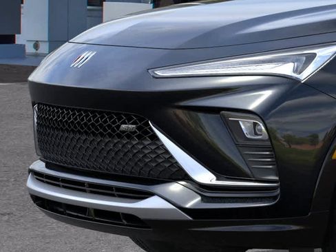 New 2026 Buick Envista Sport Touring w/ Advanced Safety Package FWD image 13
