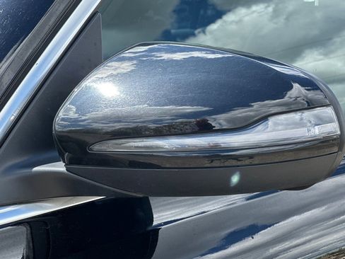 Used 2023 Mercedes-Benz GLB 250 GLB 250 4D Sport Utility image 50