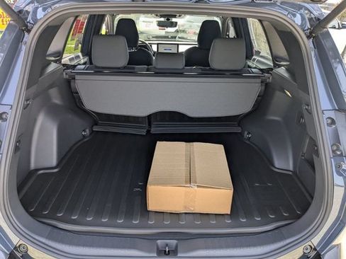 New 2026 Toyota RAV4 SE w/ Convenience Package AWD/4WD image 15