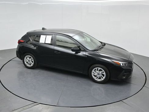 Used 2024 Subaru Impreza 2.0i AWD/4WD image 39