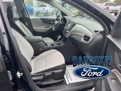 Used 2022 Chevrolet Equinox LT image 11