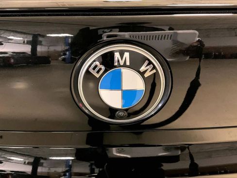 Certified 2023 BMW 760i xDrive 760i xDrive w/ Executive Package image 31