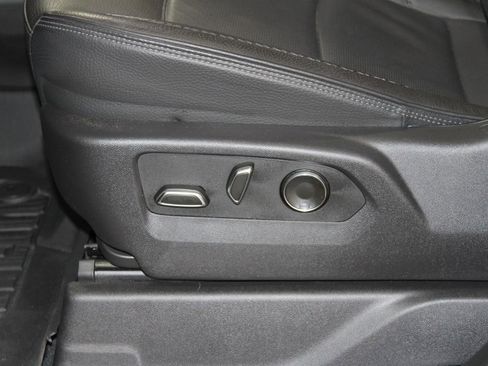 Used 2025 GMC Sierra 2500 Denali w/ Denali Reserve Package image 26