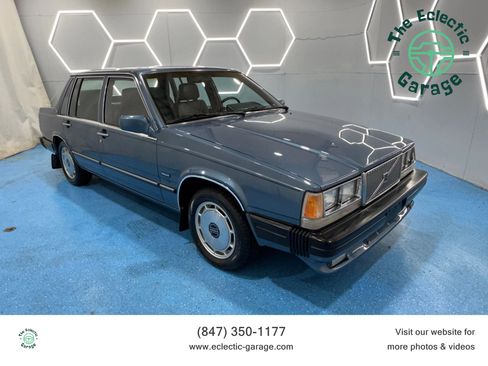 Used 1987 Volvo 760 GLE RWD image 1