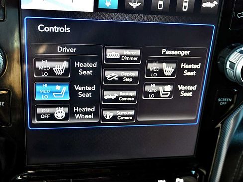 Used 2019 RAM 1500 Limited AWD/4WD image 28