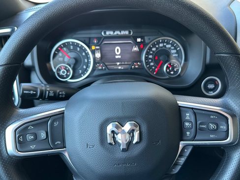 Used 2026 RAM 1500 Express AWD/4WD image 22