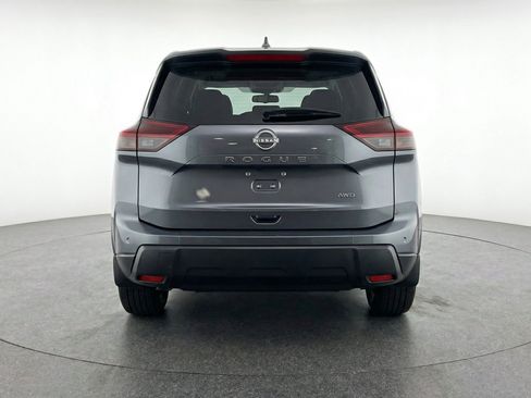 Used 2025 Nissan Rogue SV AWD/4WD image 7