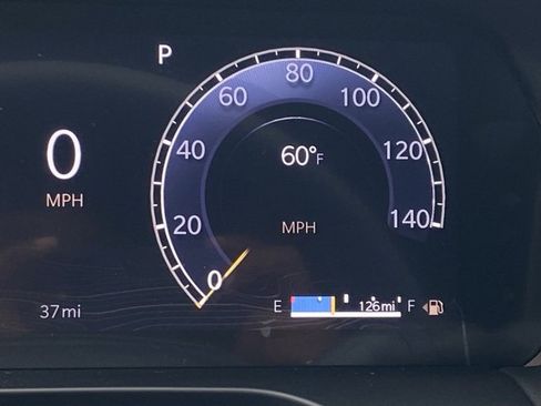 New 2025 Jeep Grand Cherokee Altitude image 20