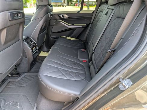 Used 2023 BMW X5 sDrive40i w/ M Sport Package RWD image 21