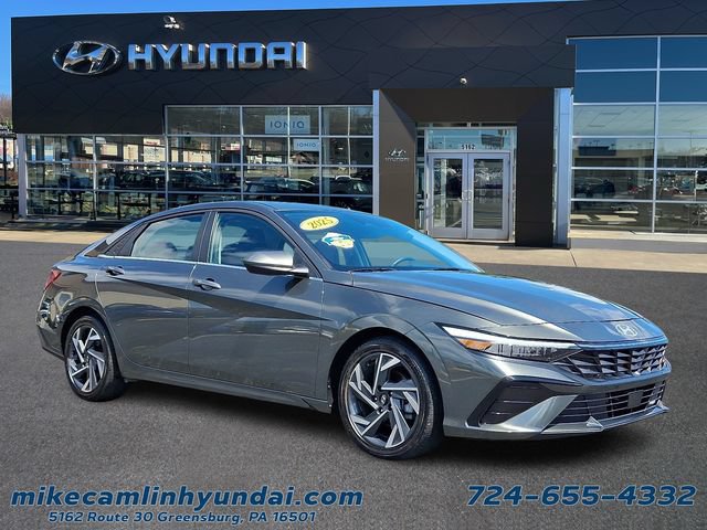 Certified 2025 Hyundai Elantra SEL FWD image 1