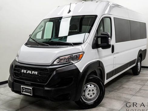 Used 2023 RAM ProMaster 3500 FWD image 1