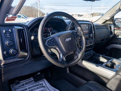 Used 2018 Chevrolet Silverado 1500 LTZ Z71 w/ Centennial Edition image 23