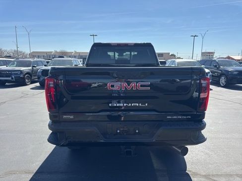 New 2026 GMC Sierra 2500 Denali w/ Denali Reserve Package AWD/4WD image 4