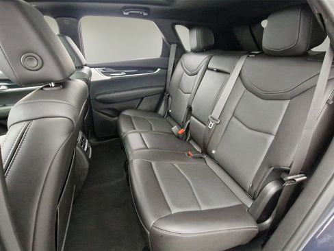 Used 2025 Cadillac XT5 Premium Luxury image 26