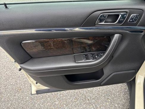 Used 2014 Lincoln MKS AWD w/ Equipment Group 201A image 14