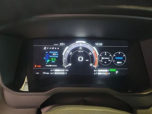 New 2026 Toyota Tundra Limited AWD/4WD image 15