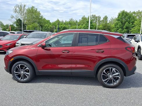Used 2023 Buick Encore GX Select w/ Safety Package II AWD/4WD image 7