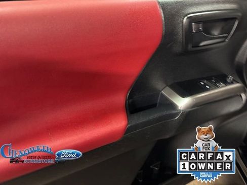 Used 2023 Toyota Tacoma SR5 image 8