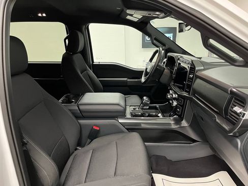 Used 2023 Ford F150 XLT AWD/4WD image 57