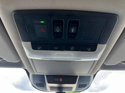 Certified 2024 Nissan Rogue SL w/ SL Premium Package FWD image 7