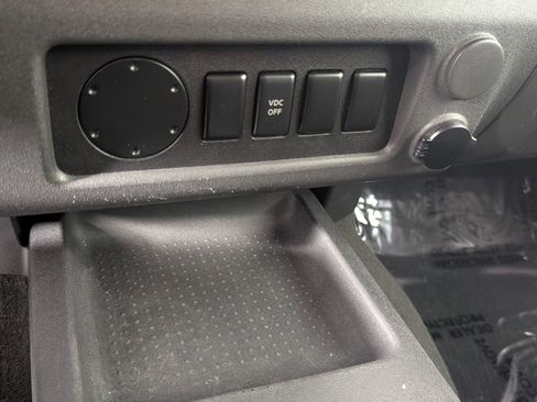 Used 2008 Nissan Xterra X RWD image 23