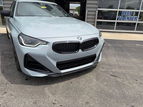 Used 2024 BMW M240i Coupe RWD image 5