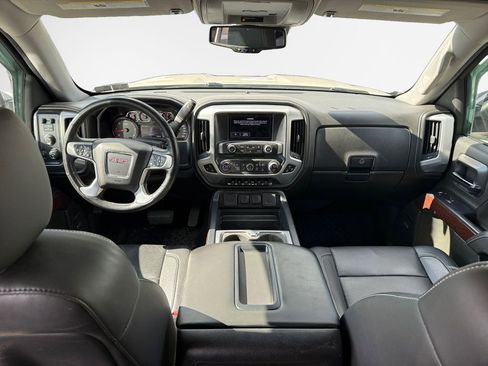 Used 2015 GMC Sierra 1500 SLT w/ SLT Crew Cab Value Package image 22