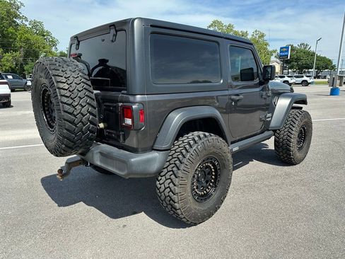 Used 2020 Jeep Wrangler Sport AWD/4WD image 6