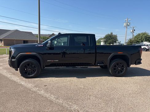 New 2026 GMC Sierra 2500 AT4 w/ AT4 Premium Plus Package image 19