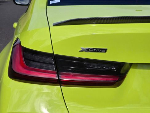 Used 2023 BMW M3 Competition w/ M Carbon Exterior Package image 47