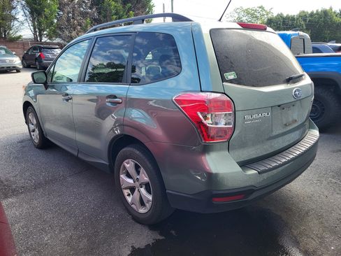 Used 2015 Subaru Forester 2.5i Premium AWD/4WD image 6