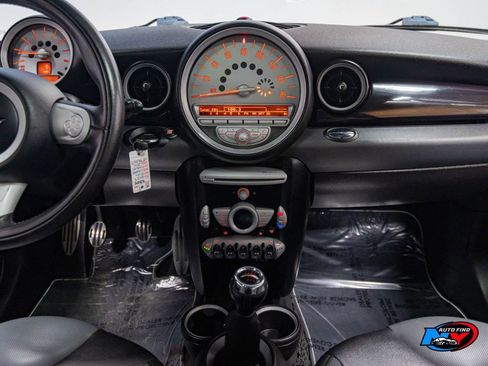 Used 2009 MINI Cooper John Cooper Works image 11