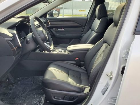 Used 2025 MAZDA CX-50 AWD 2.5 S w/ Premium Plus Pkg image 7