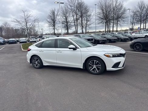 Used 2024 Honda Civic LX image 8