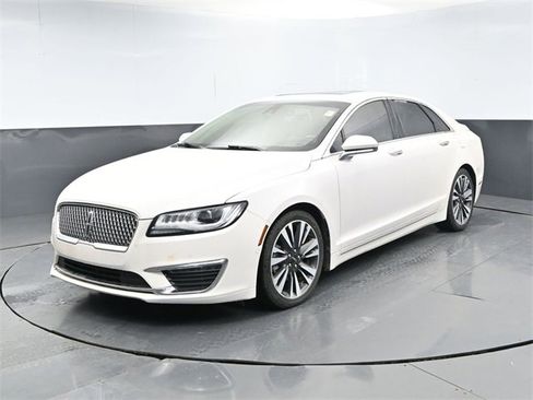 Used 2020 Lincoln MKZ Reserve w/ Elements Package image 1