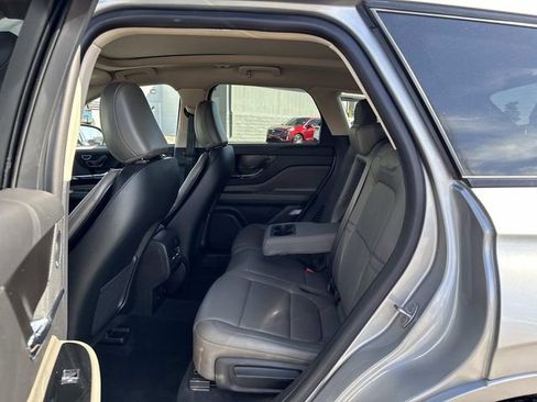 Used 2023 Lincoln Corsair Reserve w/ Equipment Group 202A image 12