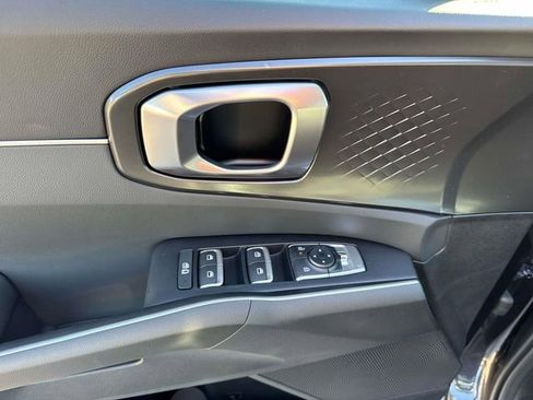 New 2026 Kia Sorento S w/ S Panoramic Sunroof Package FWD image 24