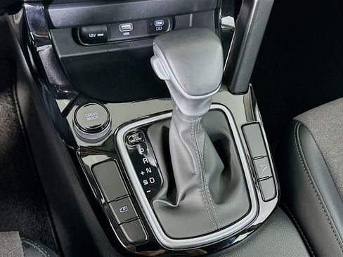 Used 2025 Kia Seltos S image 25