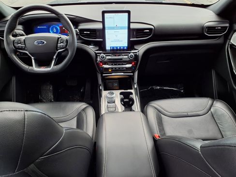 Used 2022 Ford Explorer ST w/ Equipment Group 401A image 12