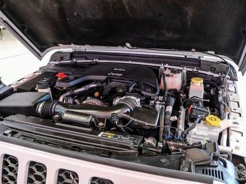 Used 2020 Jeep Gladiator Sport w/ Quick Order Package 24S image 47