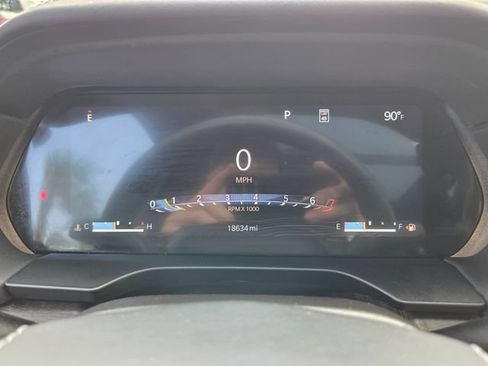 Used 2023 Jeep Grand Cherokee L Overland RWD image 33