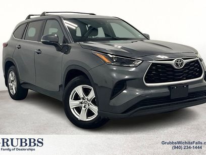 Used 2023 Toyota Highlander L
